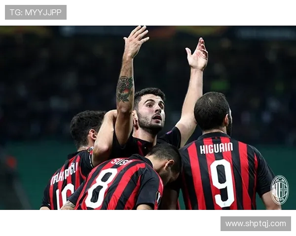 意甲十月最佳球员候选恰尔汗奥卢莱奥安古伊萨上演三强争辉激战赛